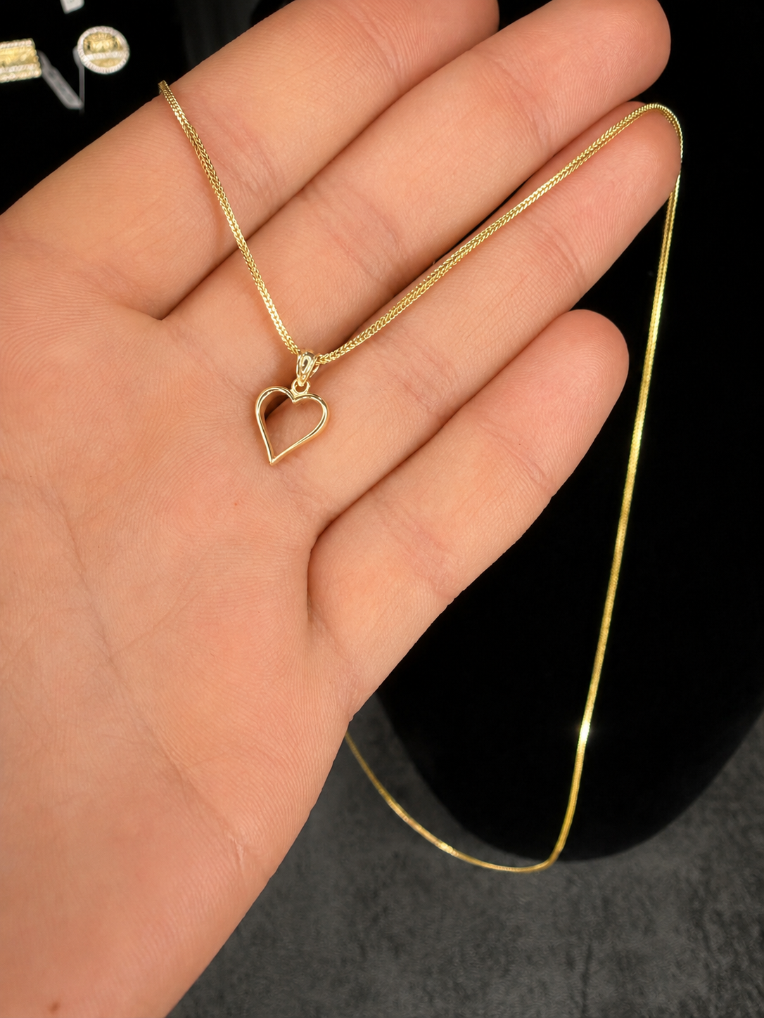 Women's 1mm Franco chain + heart pendant